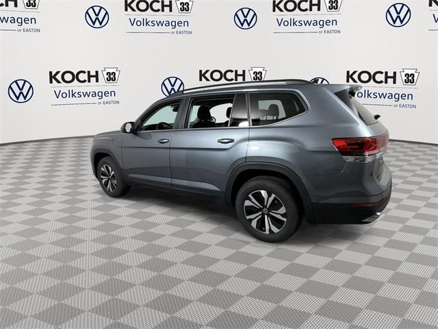 new 2025 Volkswagen Atlas car, priced at $37,102