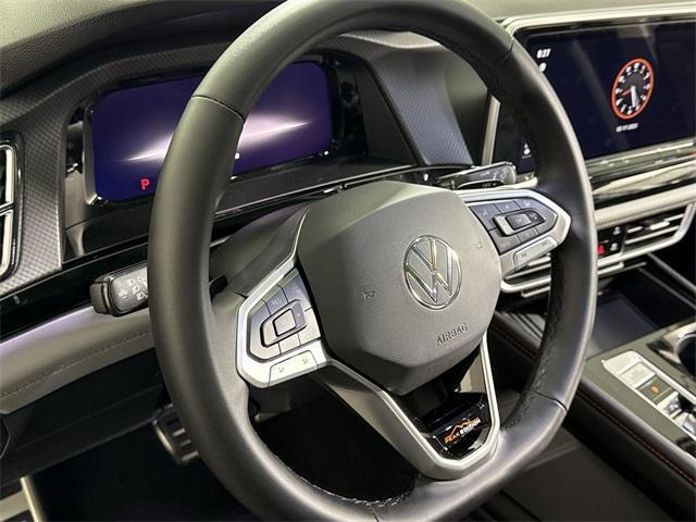 new 2025 Volkswagen Atlas car, priced at $47,371