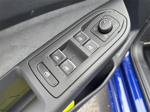 new 2025 Volkswagen Golf R car, priced at $53,299