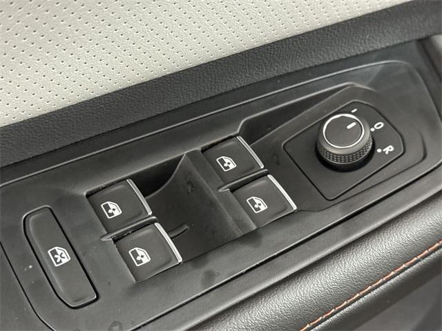 new 2025 Volkswagen Atlas car, priced at $45,511