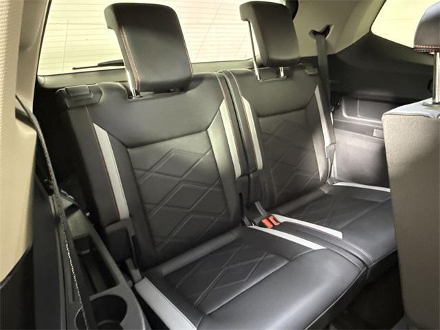 new 2025 Volkswagen Atlas car, priced at $45,511