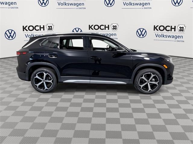new 2025 Volkswagen Tiguan car, priced at $35,937