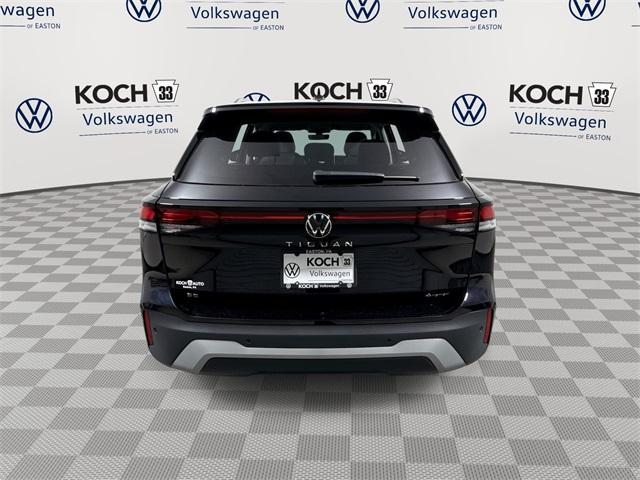 new 2025 Volkswagen Tiguan car, priced at $35,937