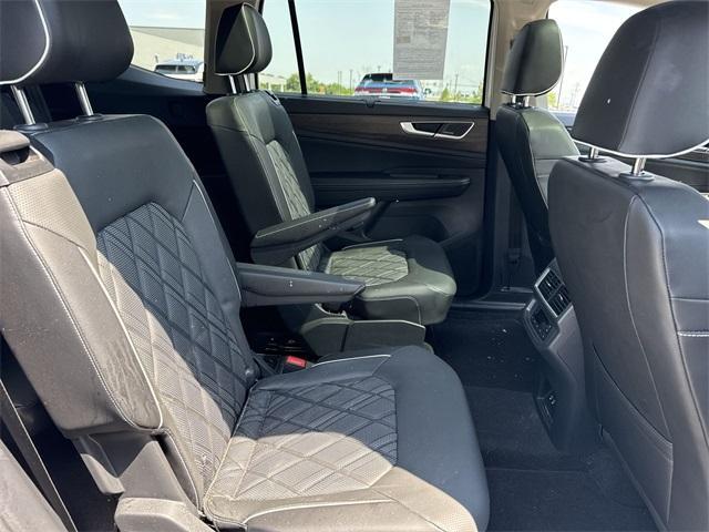 used 2024 Volkswagen Atlas car, priced at $42,699