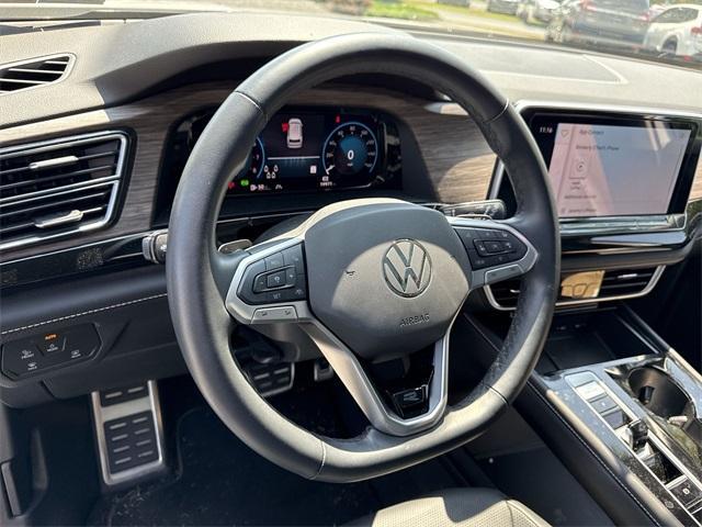 used 2024 Volkswagen Atlas car, priced at $42,699