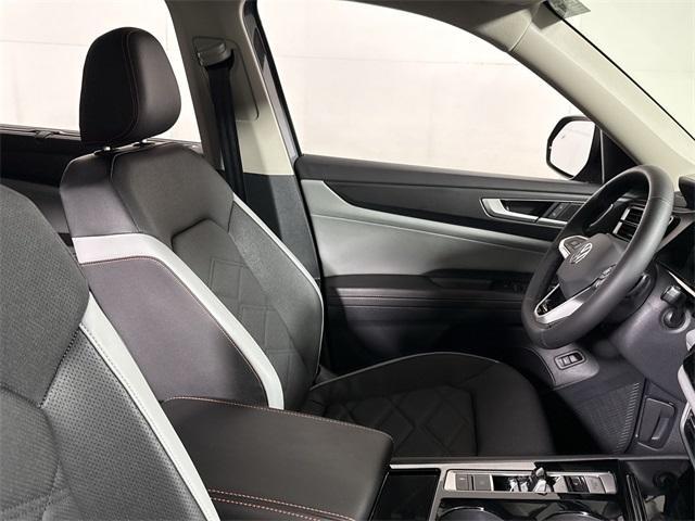new 2025 Volkswagen Atlas car, priced at $45,966