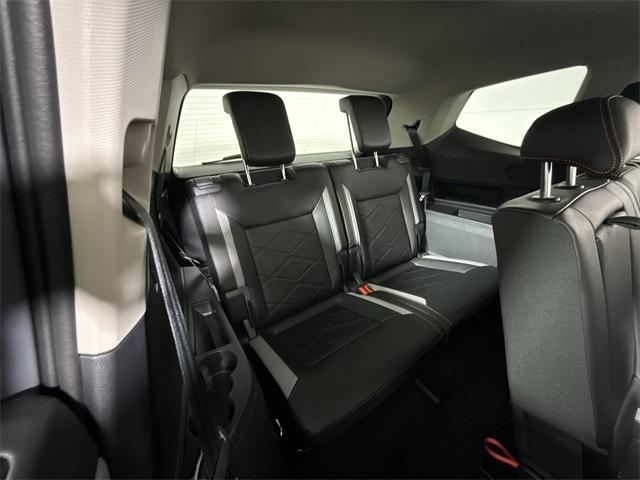 new 2025 Volkswagen Atlas car, priced at $45,966