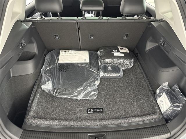 new 2025 Volkswagen Tiguan car, priced at $35,521