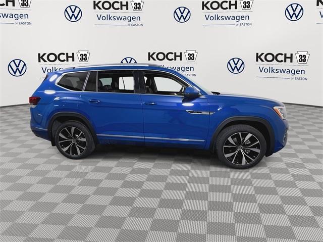 new 2025 Volkswagen Atlas car, priced at $53,906