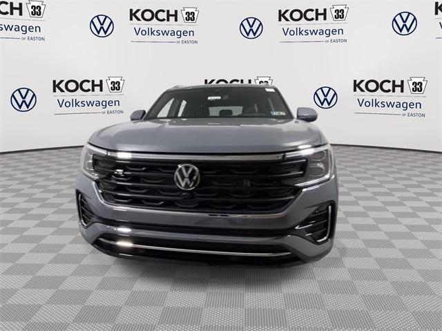 new 2024 Volkswagen Atlas Cross Sport car, priced at $49,876