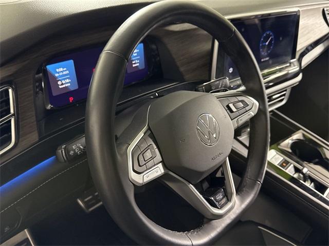 used 2024 Volkswagen Atlas car, priced at $41,321