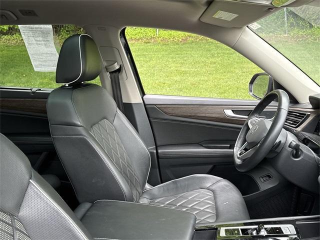 used 2024 Volkswagen Atlas car, priced at $42,862