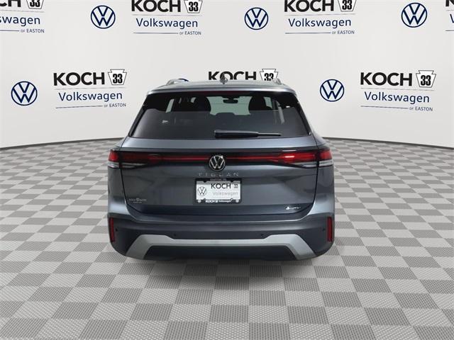 new 2025 Volkswagen Tiguan car, priced at $31,882