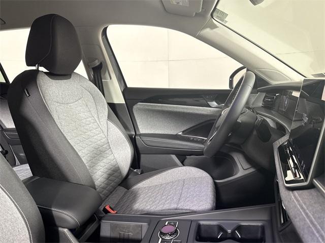 new 2025 Volkswagen Tiguan car, priced at $31,882