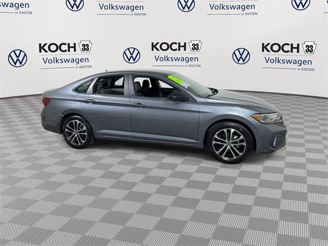 used 2024 Volkswagen Jetta car, priced at $23,056