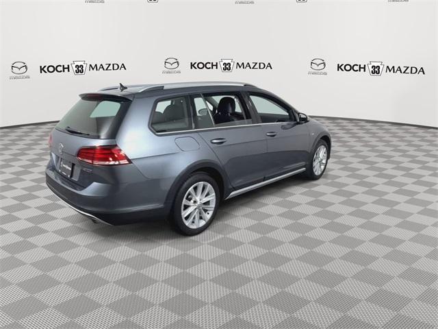 used 2019 Volkswagen Golf Alltrack car, priced at $25,715