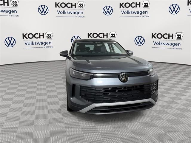 new 2025 Volkswagen Tiguan car, priced at $34,771