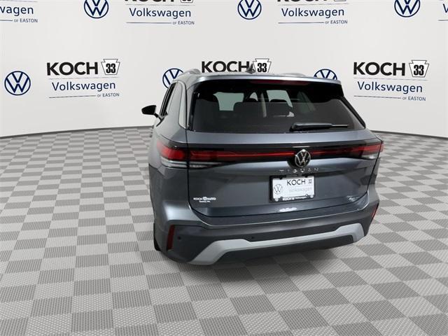 new 2025 Volkswagen Tiguan car, priced at $32,076