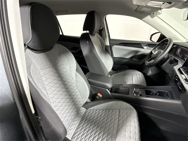 new 2025 Volkswagen Tiguan car, priced at $32,076
