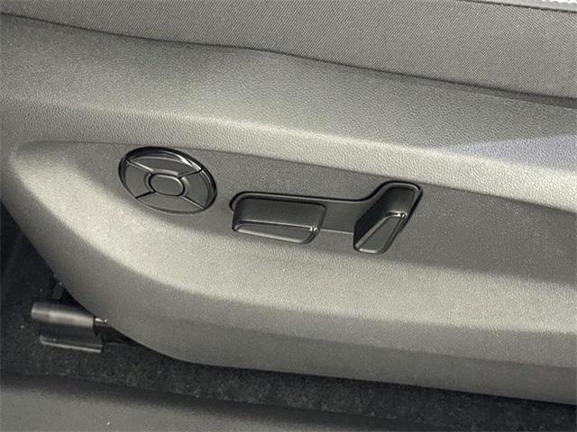 new 2025 Volkswagen Tiguan car, priced at $35,521