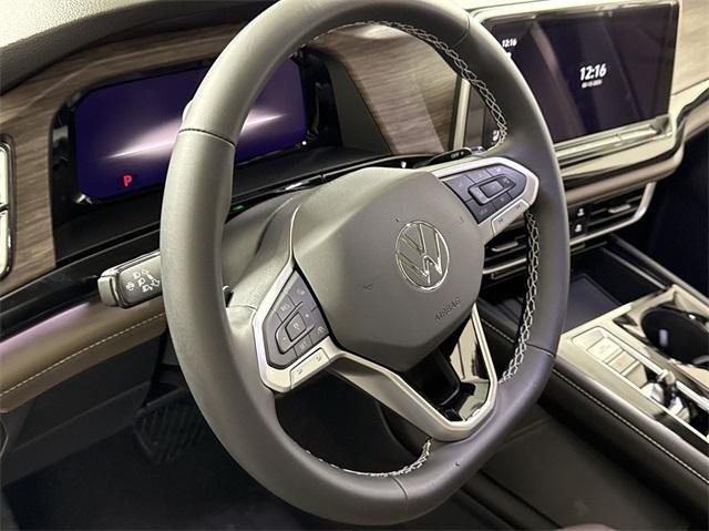 new 2025 Volkswagen Atlas car, priced at $47,486