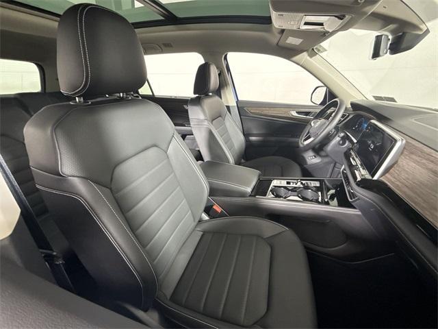 new 2025 Volkswagen Atlas car, priced at $47,956