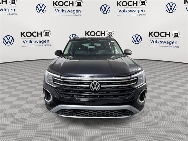 new 2025 Volkswagen Atlas car, priced at $47,416