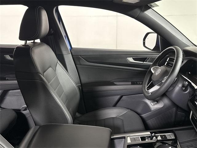 new 2026 Volkswagen Atlas Cross Sport car, priced at $50,794