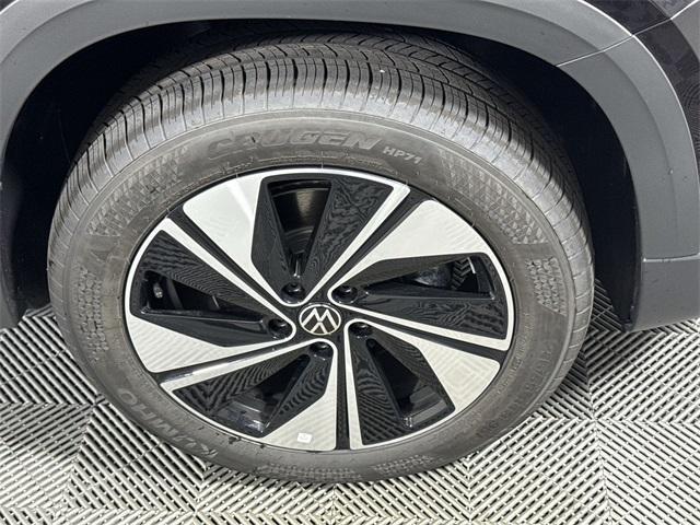 new 2025 Volkswagen Taos car, priced at $31,828