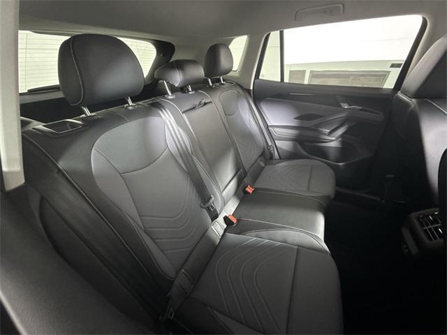 new 2025 Volkswagen Tiguan car, priced at $34,321