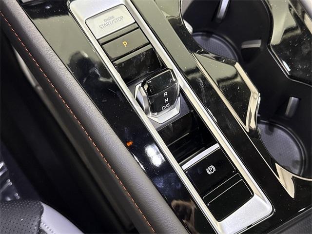 new 2025 Volkswagen Atlas car, priced at $49,566