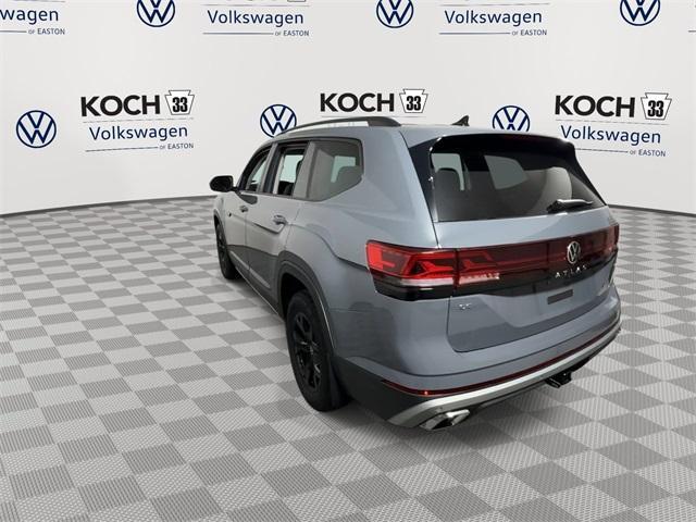 new 2025 Volkswagen Atlas car, priced at $49,566