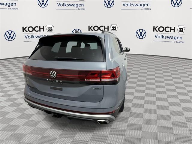 new 2025 Volkswagen Atlas car, priced at $49,566