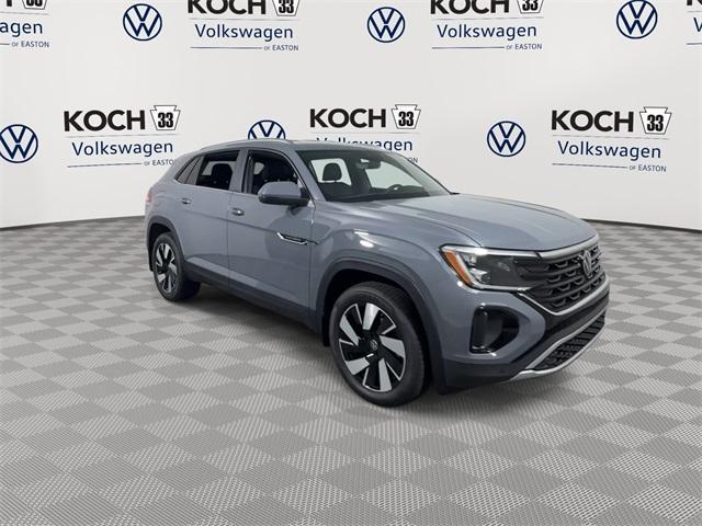 new 2026 Volkswagen Atlas Cross Sport car, priced at $47,017