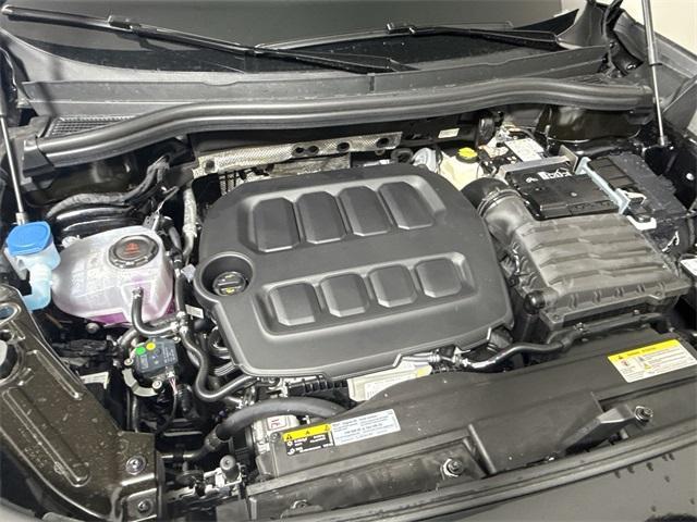 new 2025 Volkswagen Tiguan car, priced at $36,076
