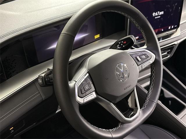new 2025 Volkswagen Tiguan car, priced at $36,076
