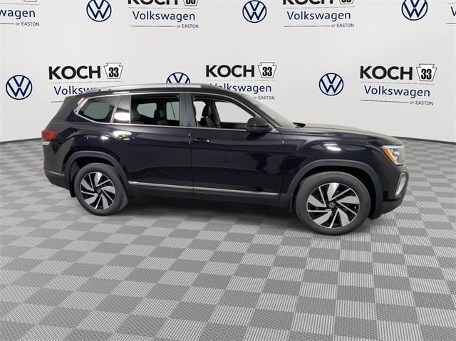 new 2025 Volkswagen Atlas car, priced at $49,426