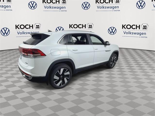new 2026 Volkswagen Atlas Cross Sport car, priced at $51,249