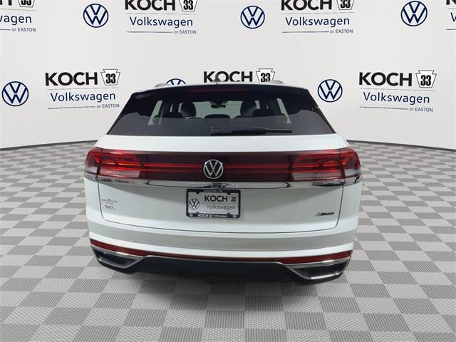new 2026 Volkswagen Atlas Cross Sport car, priced at $51,249