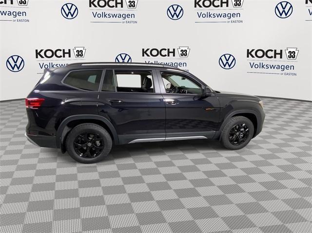 new 2025 Volkswagen Atlas car, priced at $46,781