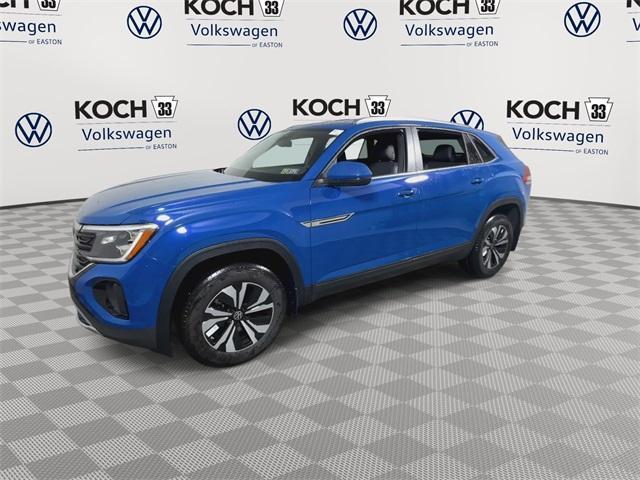 new 2025 Volkswagen Atlas Cross Sport car, priced at $39,041