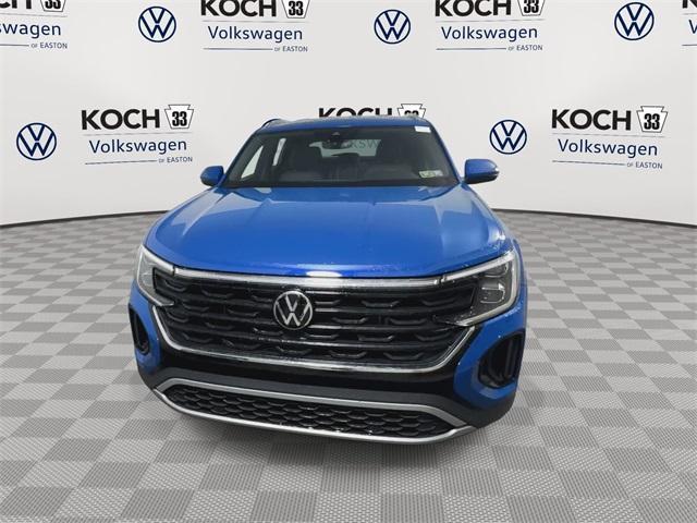 new 2025 Volkswagen Atlas Cross Sport car, priced at $39,041