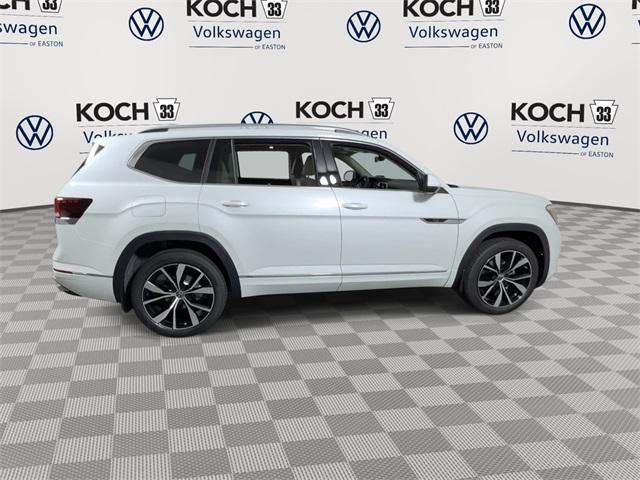 new 2025 Volkswagen Atlas car, priced at $51,191