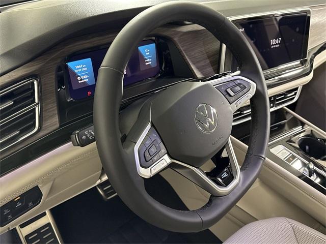 new 2025 Volkswagen Atlas car, priced at $51,191