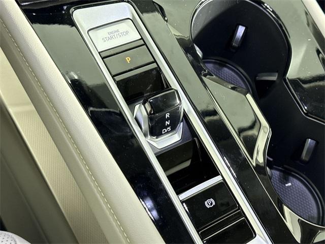 new 2025 Volkswagen Atlas car, priced at $51,191