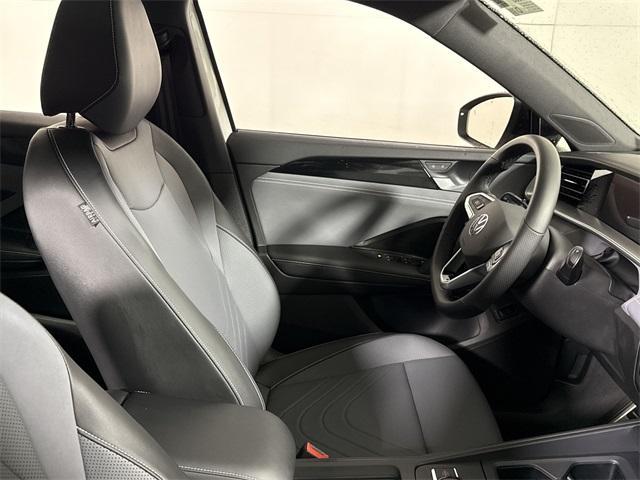 new 2025 Volkswagen Tiguan car, priced at $39,241