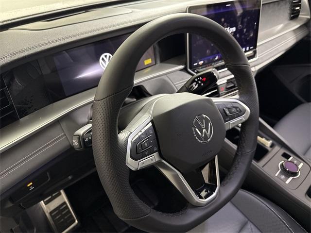 new 2025 Volkswagen Tiguan car, priced at $39,241
