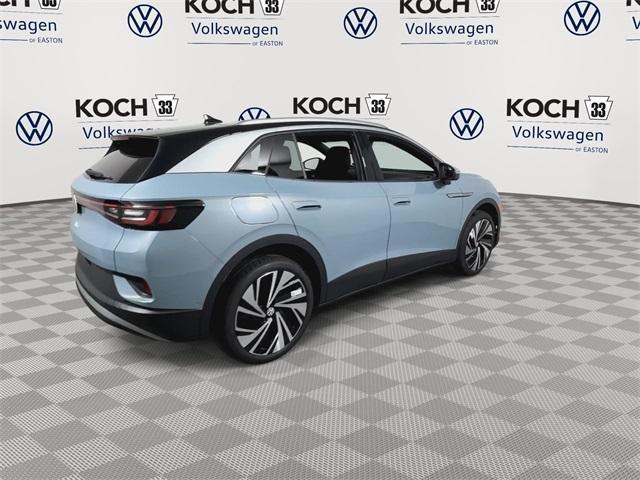 new 2025 Volkswagen ID.4 car, priced at $54,976