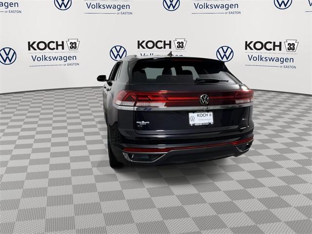 new 2025 Volkswagen Atlas Cross Sport car, priced at $37,516