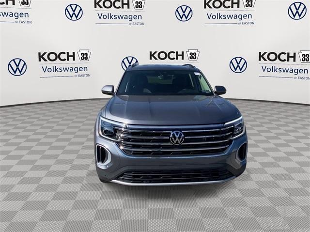 new 2024 Volkswagen Atlas car, priced at $42,207